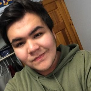 Meet your Posher, Adrien